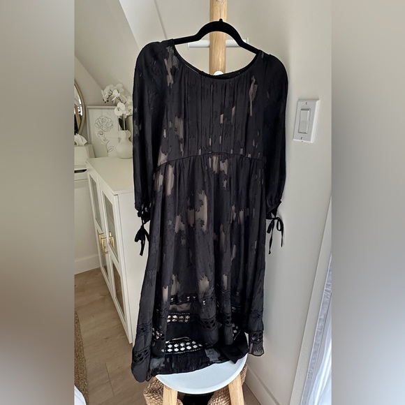 NWOT Maeve (Anthropologie) Black Lace Appliqué Dress (Size 0) - Picture 3 of 14